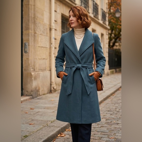 xinbeila Jackets & Blazers - Women’s coat gray/blue color size M